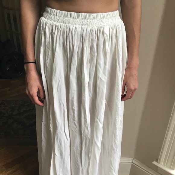 Bergdorf Goodman Ivory Maxi Skirt, Fits Size 2 - 4 - Picture 2 of 7